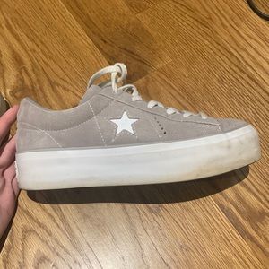 Platform converse